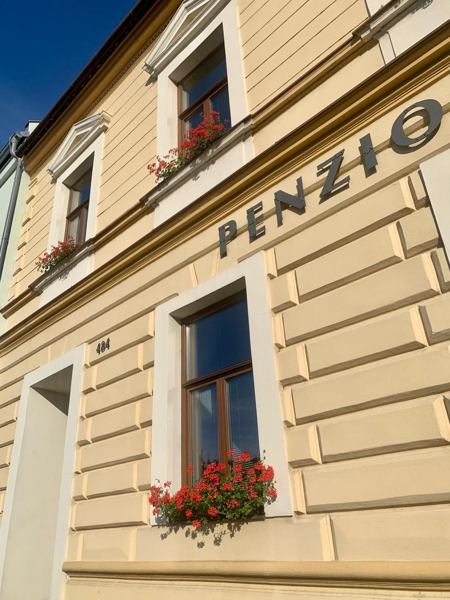 Penzion Ludor Strážnice Εξωτερικό φωτογραφία